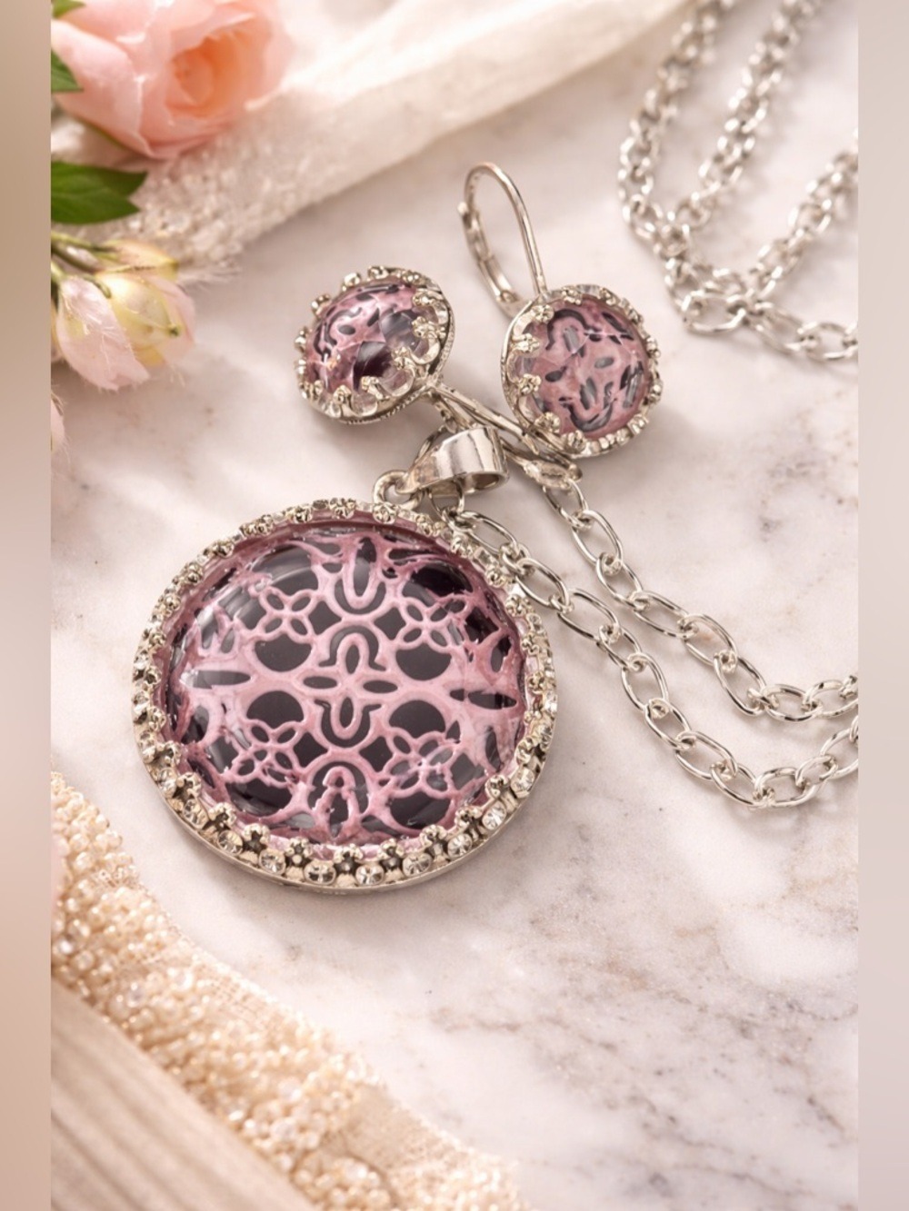 NWOT Pink Resin Filigree Pendant & Earring Set · Silver-Tone · Gift Boxed